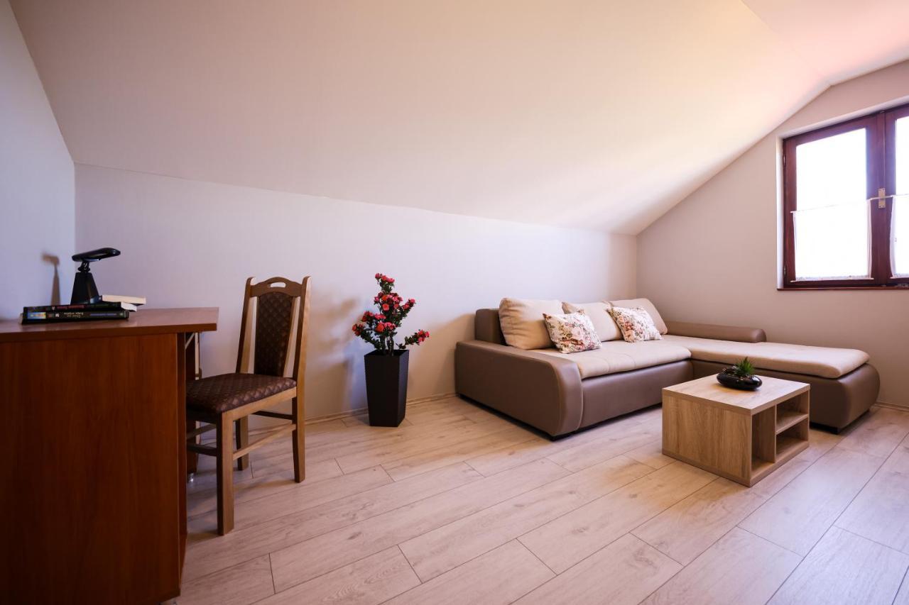 Apartment Ruza Sukošan Esterno foto